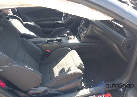 2017 Ford Shelby Gt350 z USA, uszkodzony, nr VIN 1FA6P8JZ1H5524070